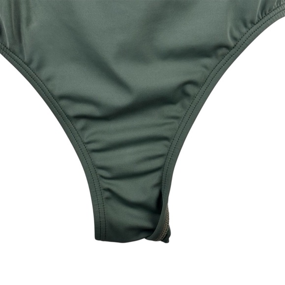 Carmen Marc Valvo One piece Olive Green Mesh Stripe panels Size 6 Summer Beach - Picture 4 of 13